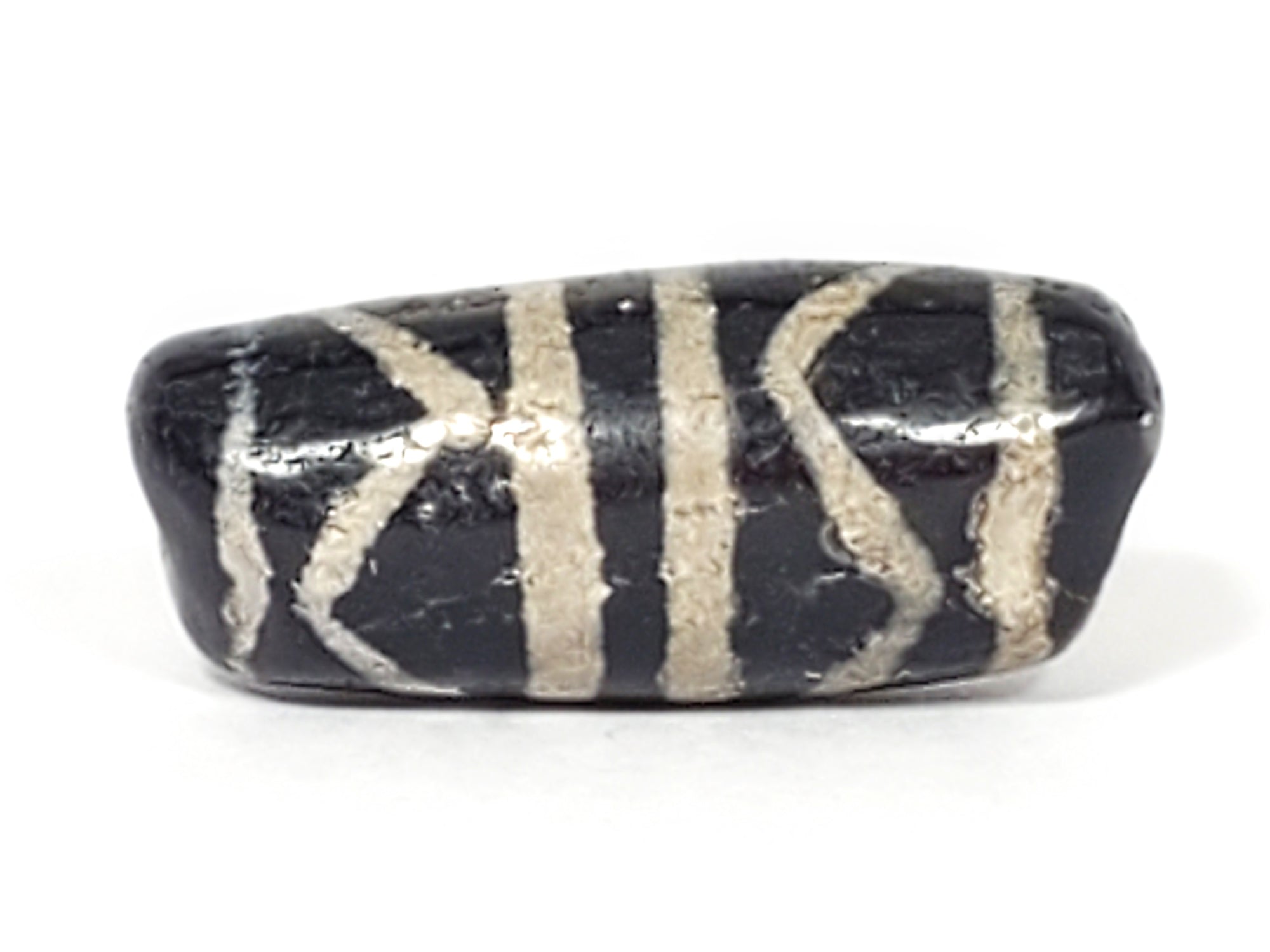 Ancient Double Tiger Tooth Motif Dzi Bead With Calcification