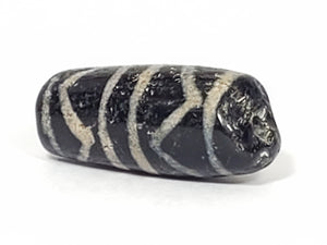 Ancient Double Tiger Tooth Motif Dzi Bead With Calcification