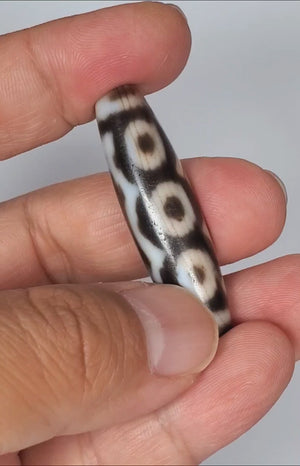 Antique Six Eye Motif Dzi Bead with Bloodspots (AntD-B-SiE-112623)