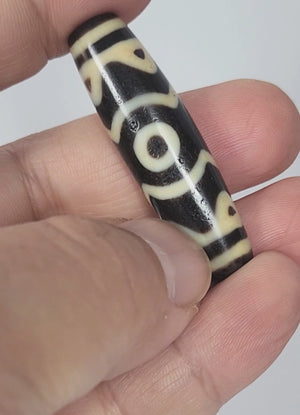 Antique Tibetan Three Eye & Tiger Tooth Motif Dzi Bead (012125) - Beautiful Dzi Bead