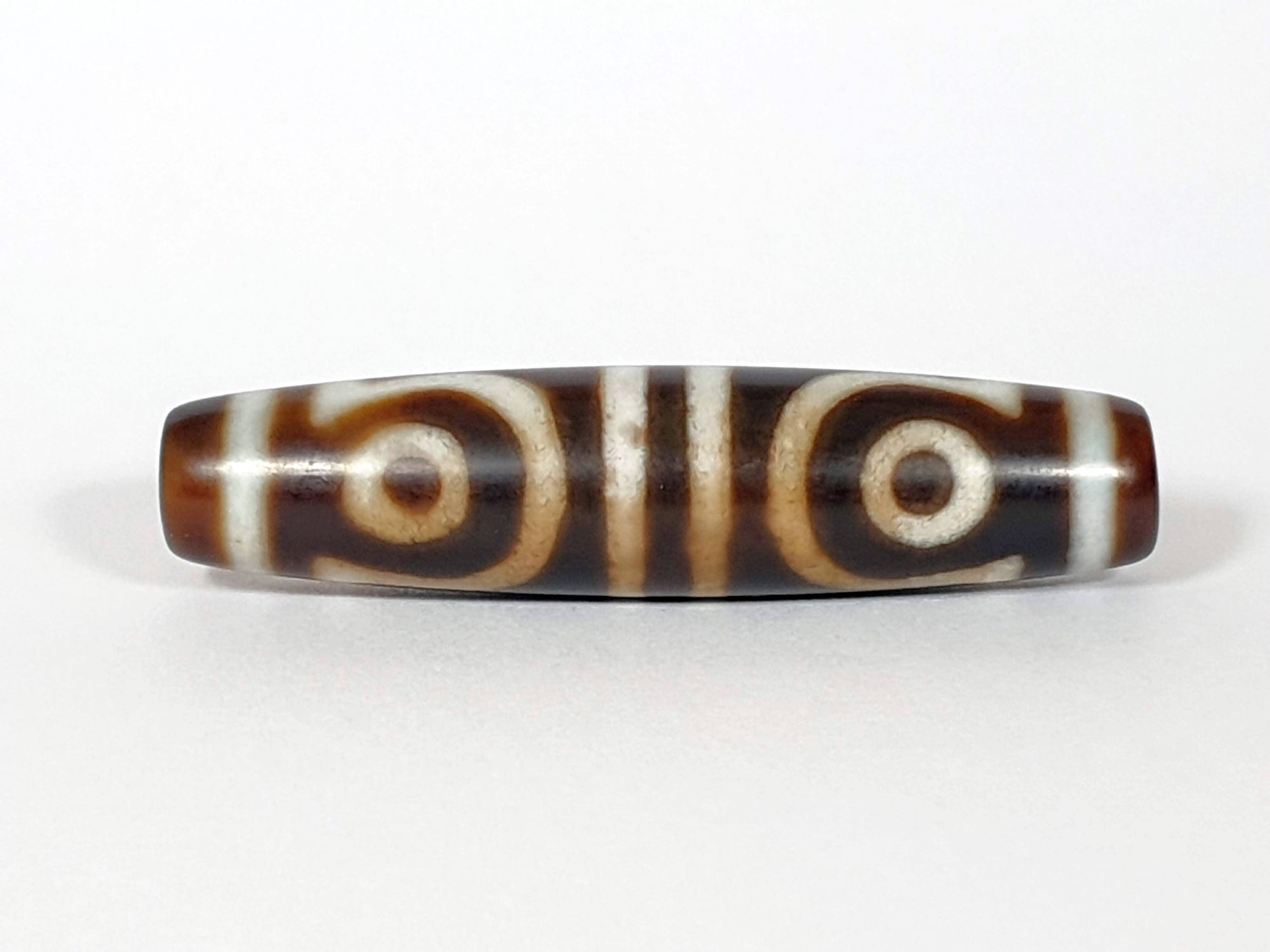 newly crafted four eye dzi bead