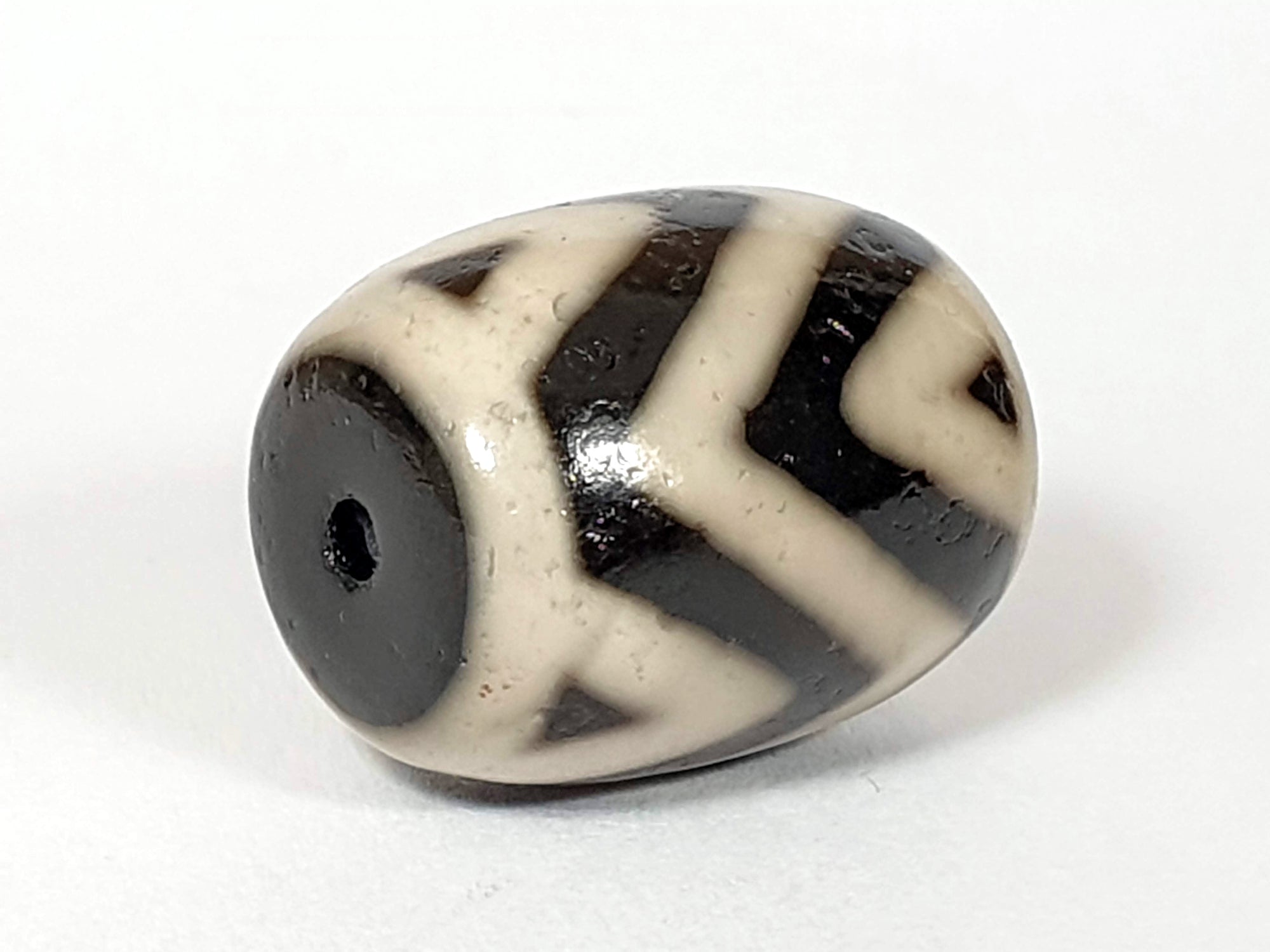 New Three Tiger Stripe Motif Dzi Bead (BB-ThTS)