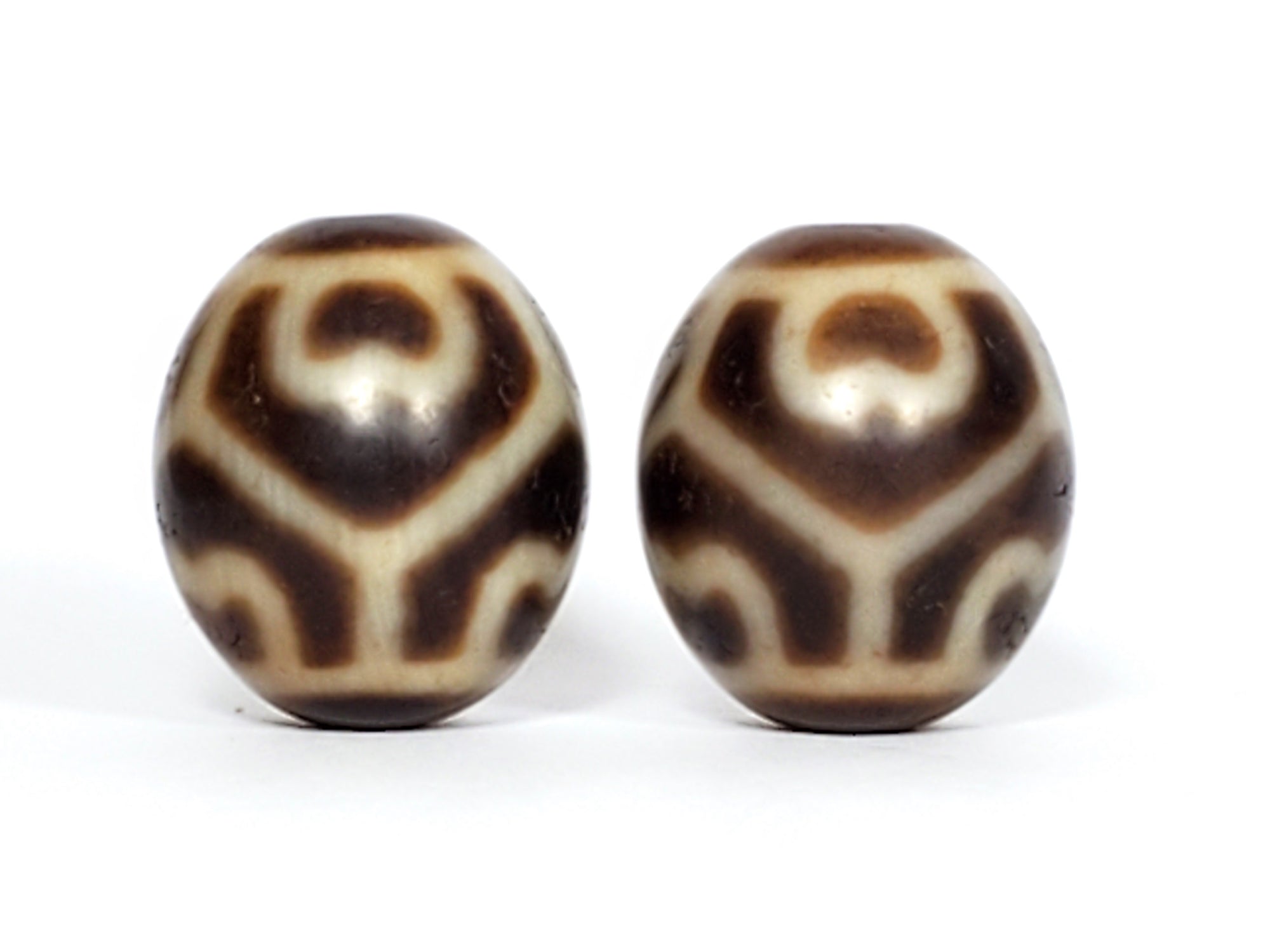 Pair of Round Six Eye Lotus Motif Dzi Beads (R-SiEL-A)